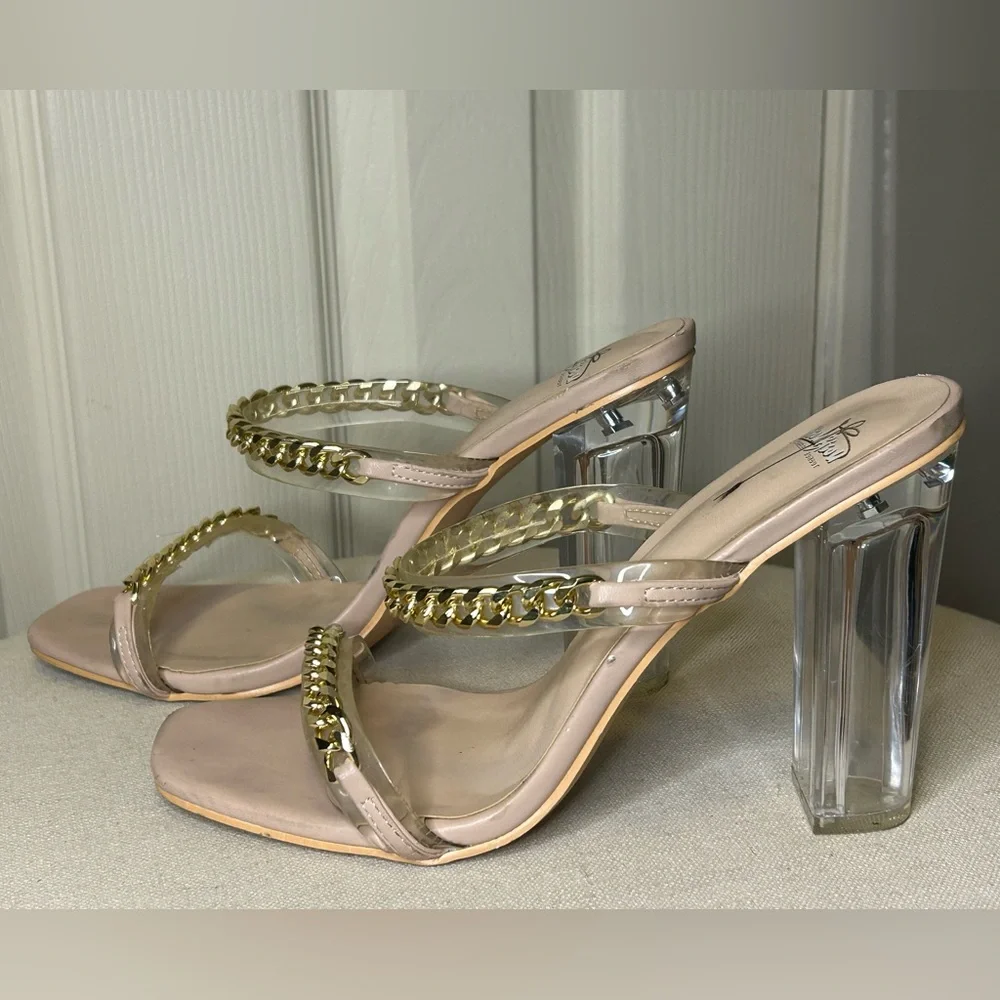 Bisou Bisou Nude Acrylic Block Heels Gold Chain Straps Formal Evening Bling Sz 9